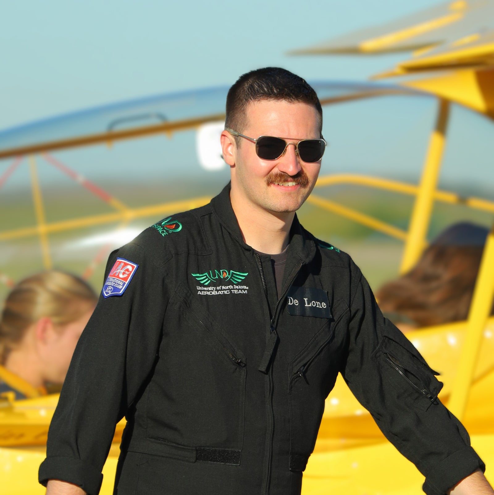 Tanium AVX Aviator Sunglasses - Gold - LIFT Aviation