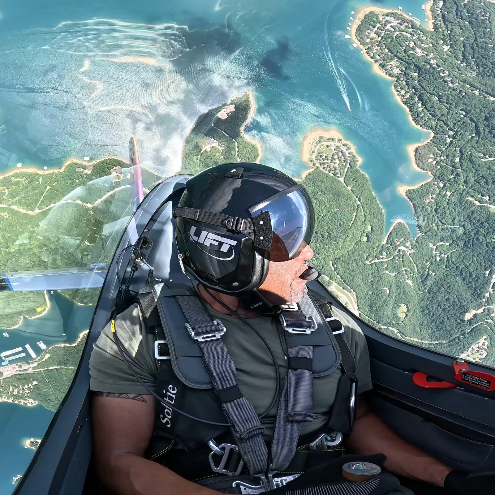 AV-1 KOR With Visor - Black, Customizable - LIFT Aviation